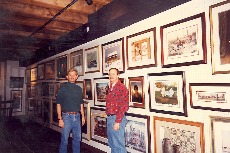 Don and Ernie in art gallery.jpg